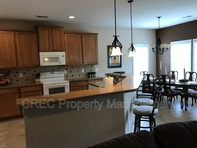 Building Photo - 272 Mayfield Dr