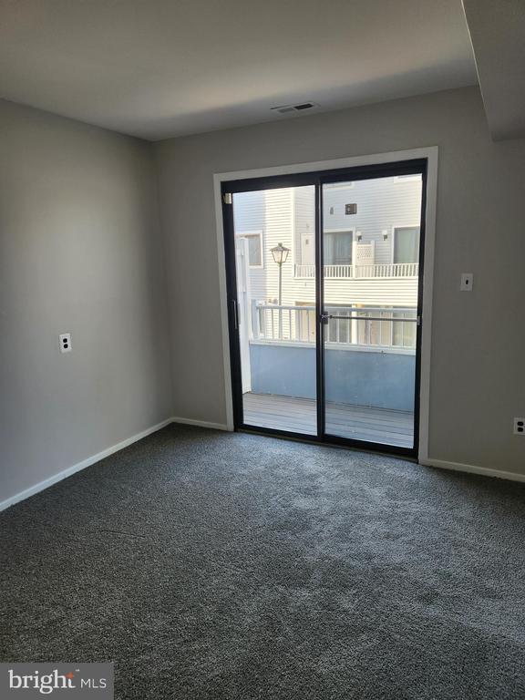 Building Photo - 5004 Tracy Ct