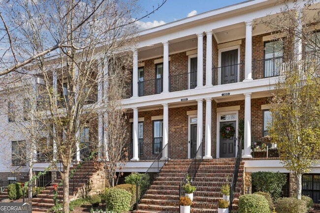 Building Photo - 355 Cricket Ln