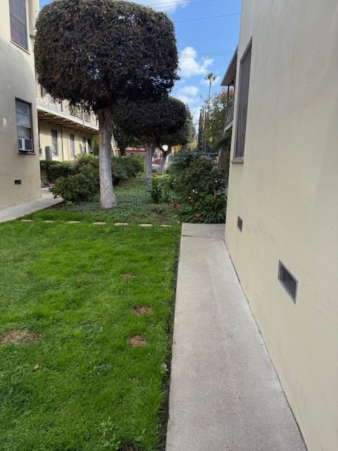Building Photo - 4707-4717 1/2 Eagle Rock Blvd