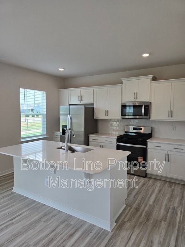 Building Photo - 549 Blackpool Ct
