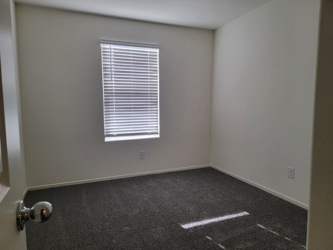 Building Photo - Brand New Home Never Lived In 3 bedroom, 2 bathroom, 2.5 bath, 2 Car Garage