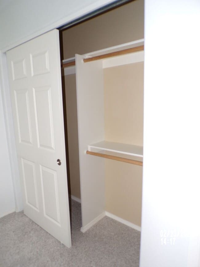 Building Photo - Home in the Willamette Landing neighborhood