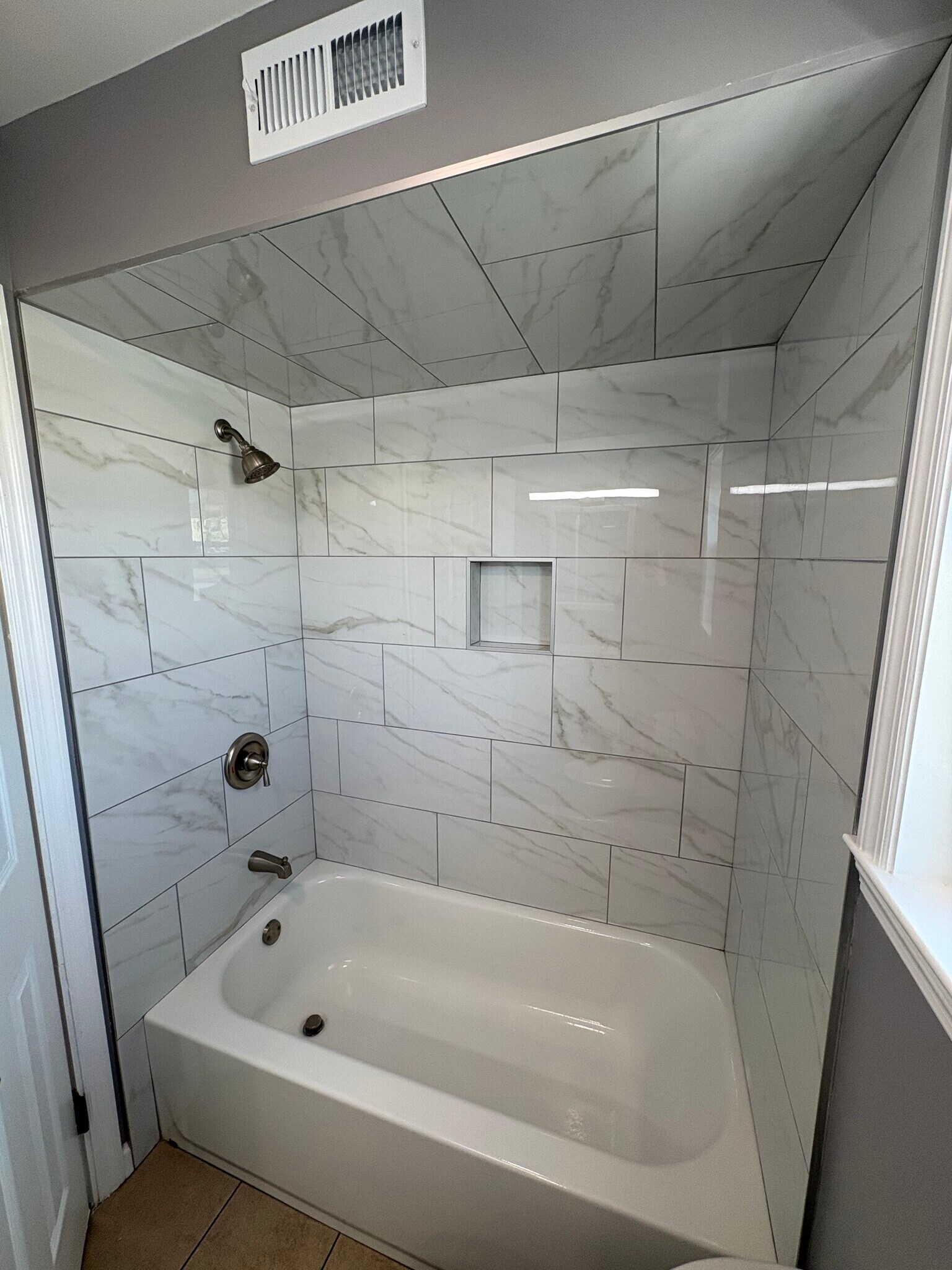 Bathroom - 600 Bergen St