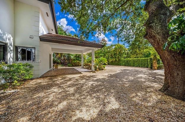 Building Photo - 3900 Douglas Rd