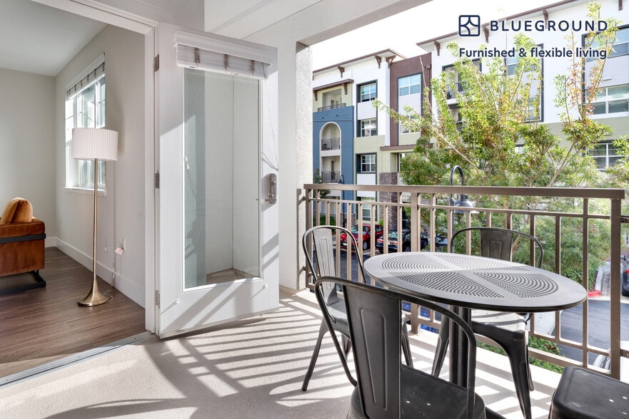 Building Photo - 3889 Artist Walk Common