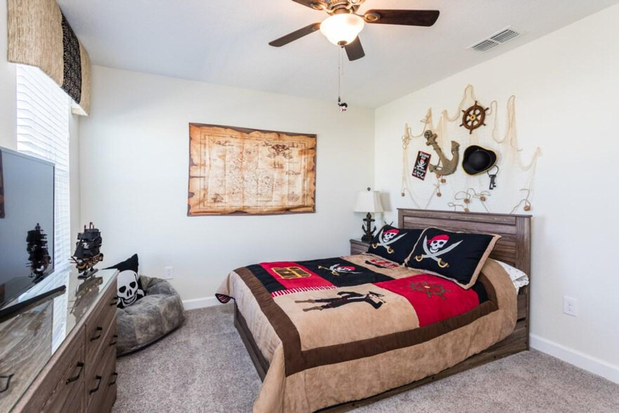 Building Photo - 4817 Kings Castle Cir