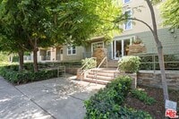 Building Photo - 6038 Carlton Way