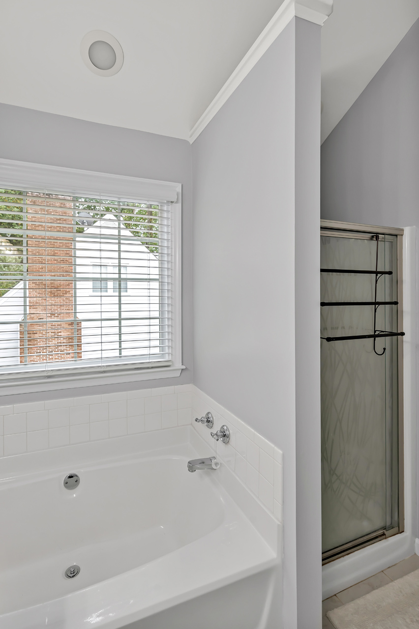 Building Photo - 3100 Felbrigg Dr