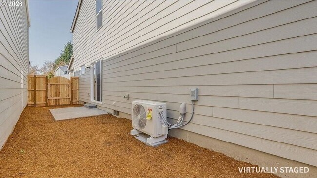 Building Photo - 1107 SE 193rd Pl