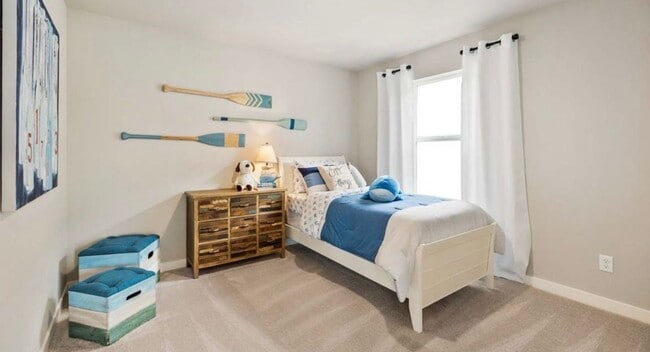 Building Photo - Modern 5 Bed Home