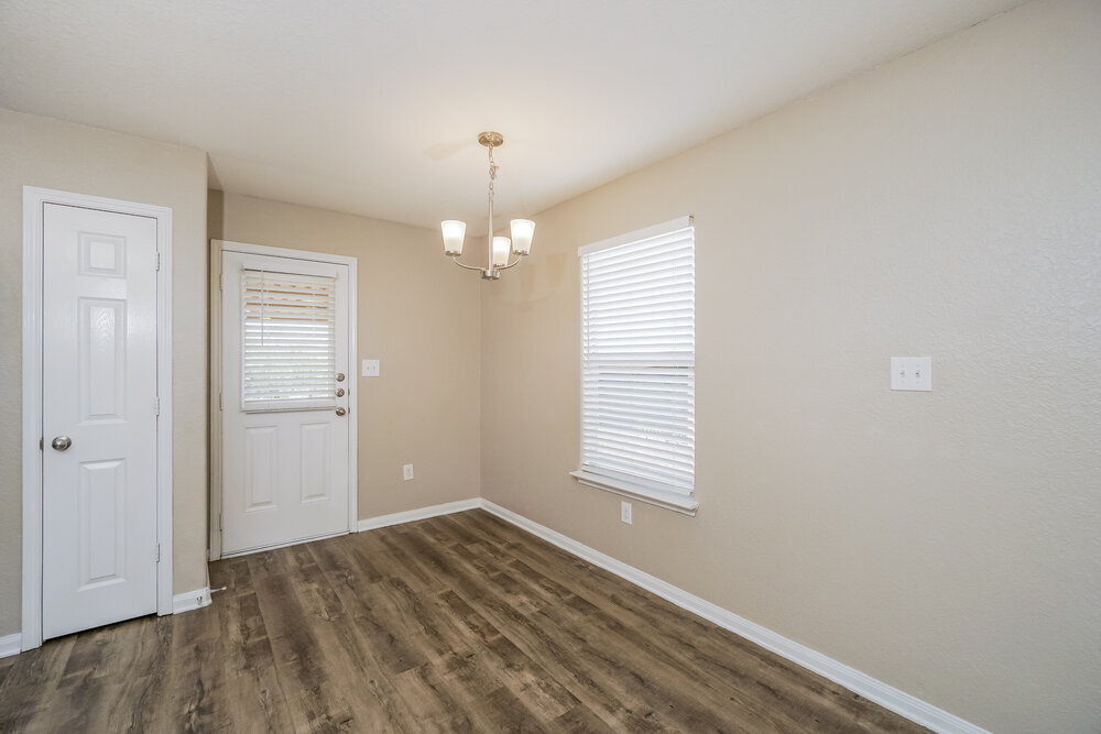 Building Photo - 5443 Chase Canyon