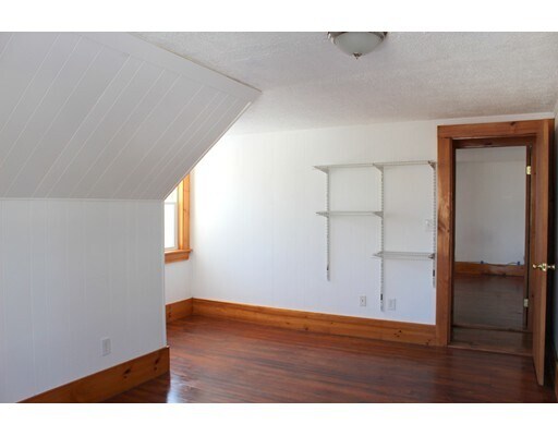 Building Photo - 15 Campbell Rd