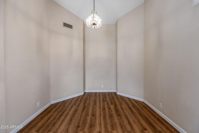 Building Photo - 7737 E Onza Ave