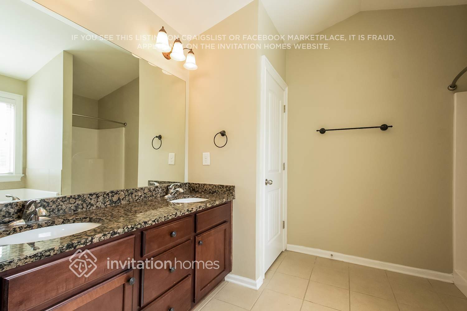 Building Photo - 6368 Flat Rock Ln