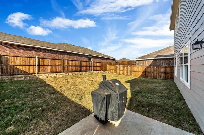Building Photo - 6501 Monitor Ln