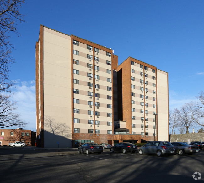 Building Photo - Hartford East Apartments