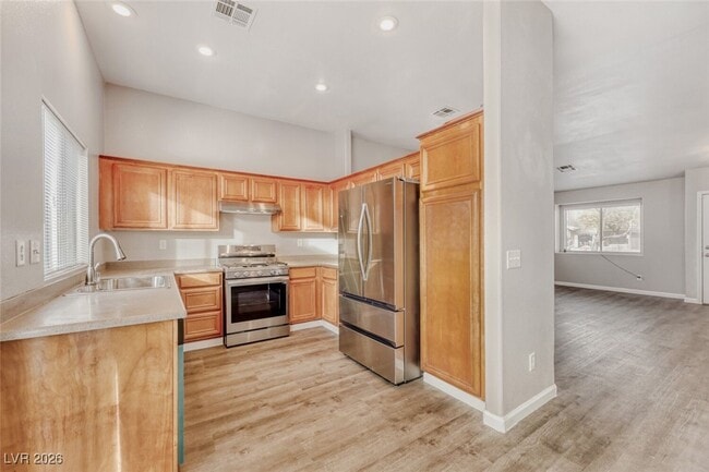 Building Photo - 3011 Beaufort Ct