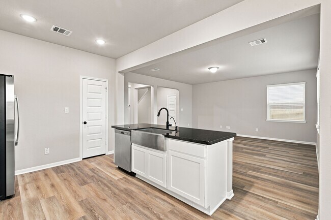 Building Photo - 18518 Karlynn St