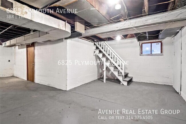 Building Photo - 6825 Plymouth Ave