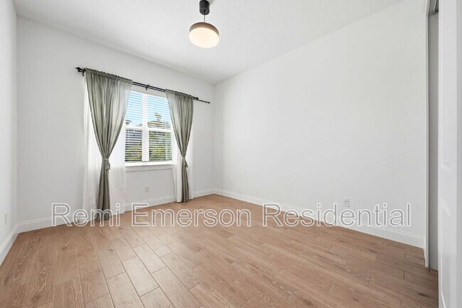 Building Photo - 12626 Clear Sapphire Dr