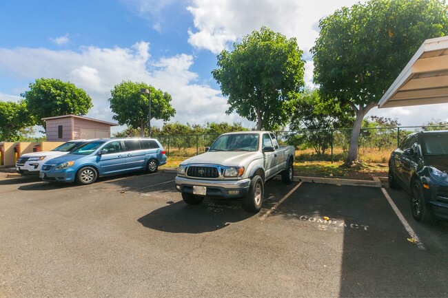 Building Photo - Suncrest in Ewa Gentry: 1-bed, 1-bath, 2-parking - PET Friendly !