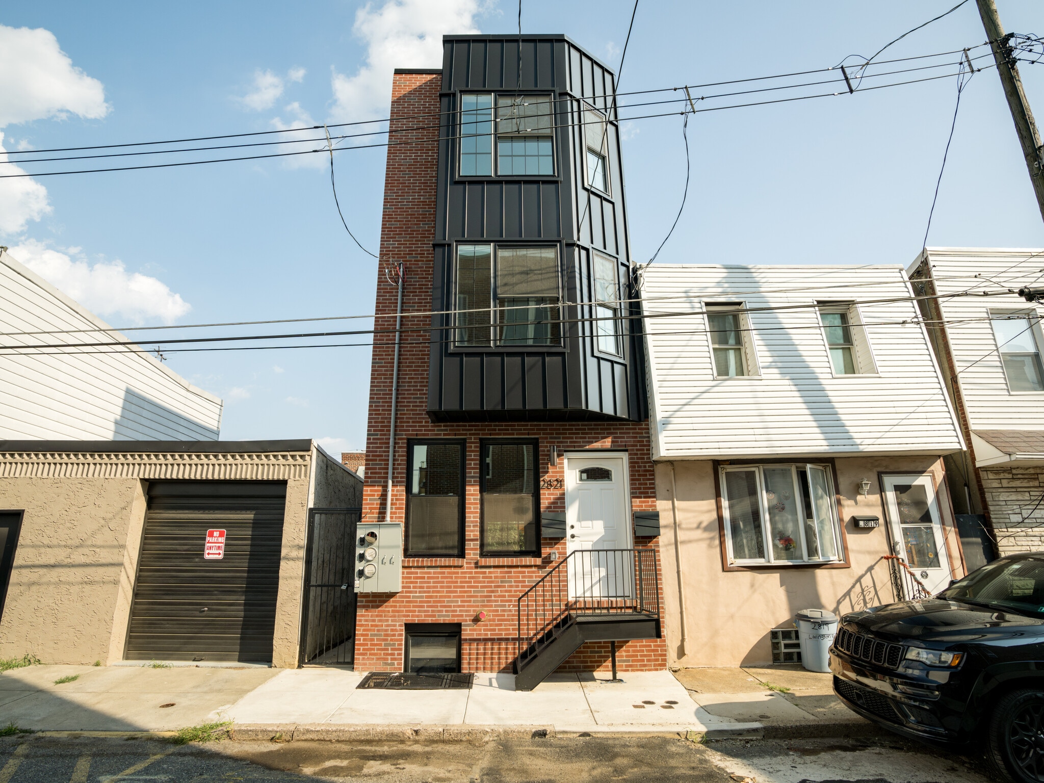 Building Photo - 2821 Livingston St