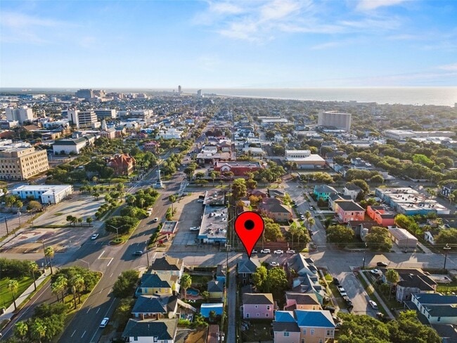 Building Photo - 1015 26th St