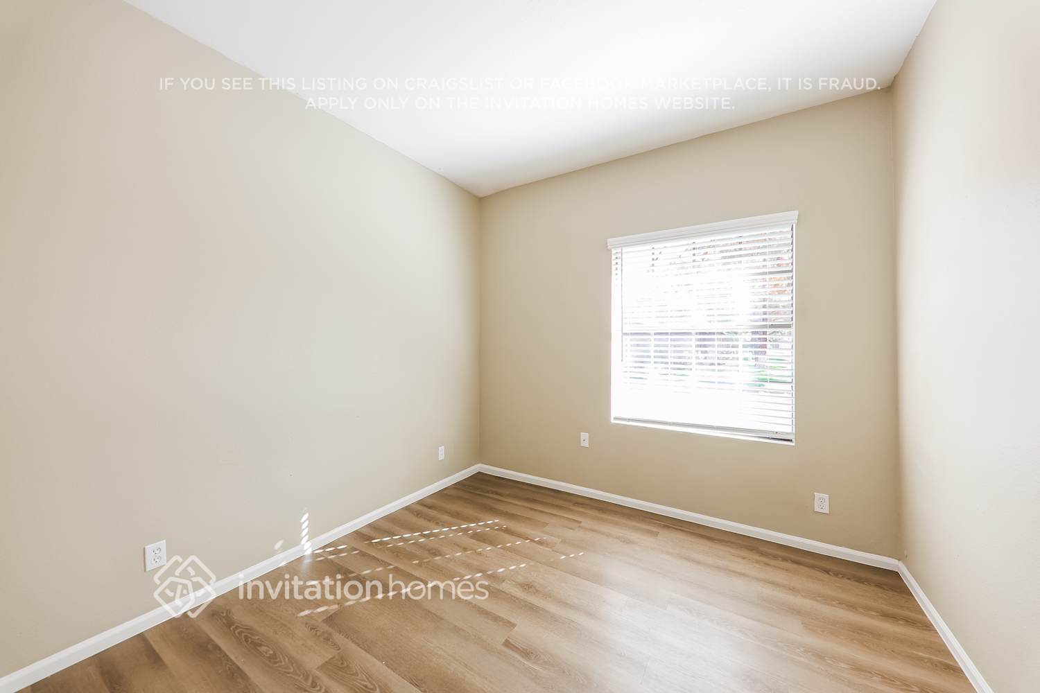 Building Photo - 222 N Heritage Dr