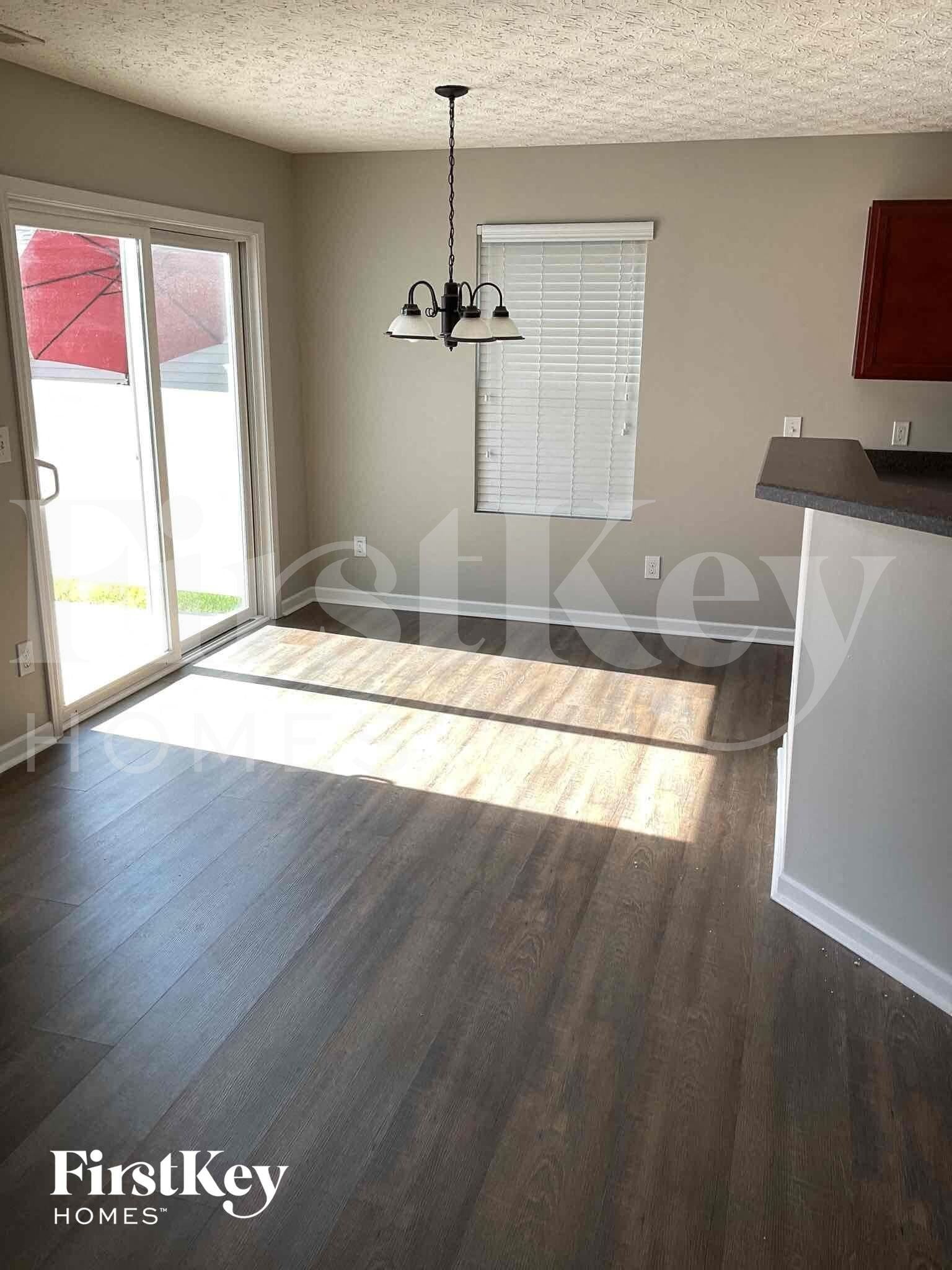 Building Photo - 5525 Goose Falls Dr