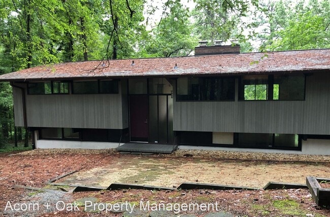 Building Photo - 4 br, 2.5 bath House - 25 Scott Place