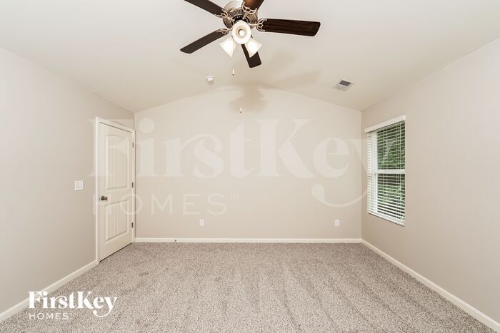 Building Photo - 236 Polo Field Way