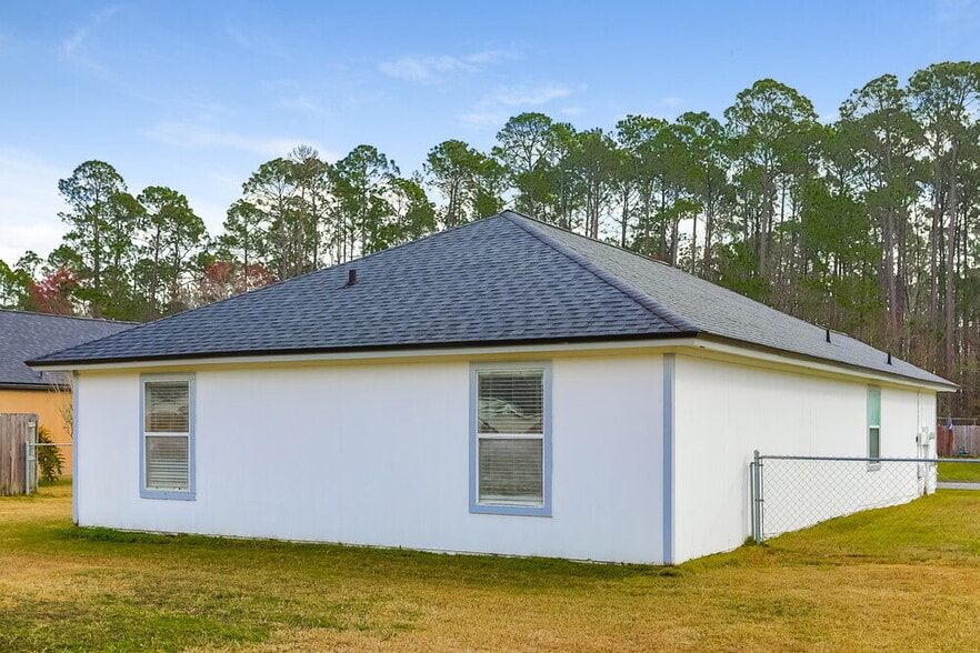 Building Photo - 1811 Sheraton Lakes Cir