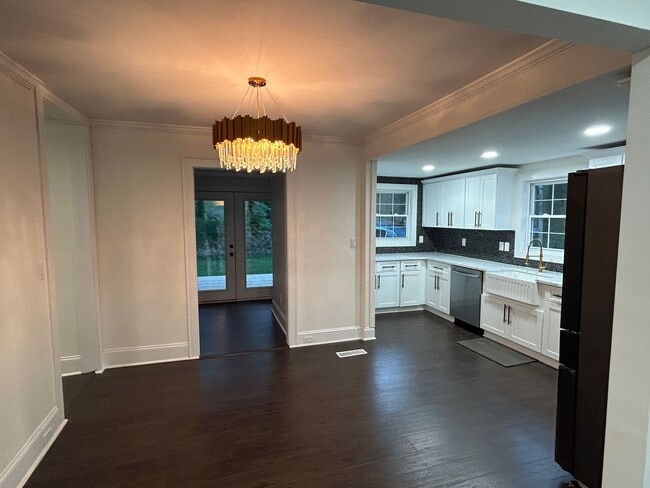 Building Photo - Available Soon! Ardmore WS, 4 Bedroom, 3 F...