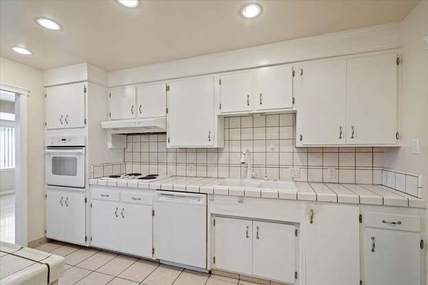 Building Photo - 1107 4th St