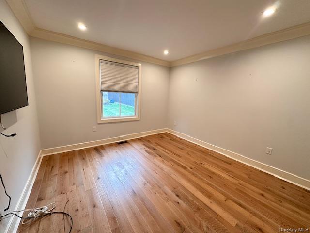 Building Photo - 414 Thompson St