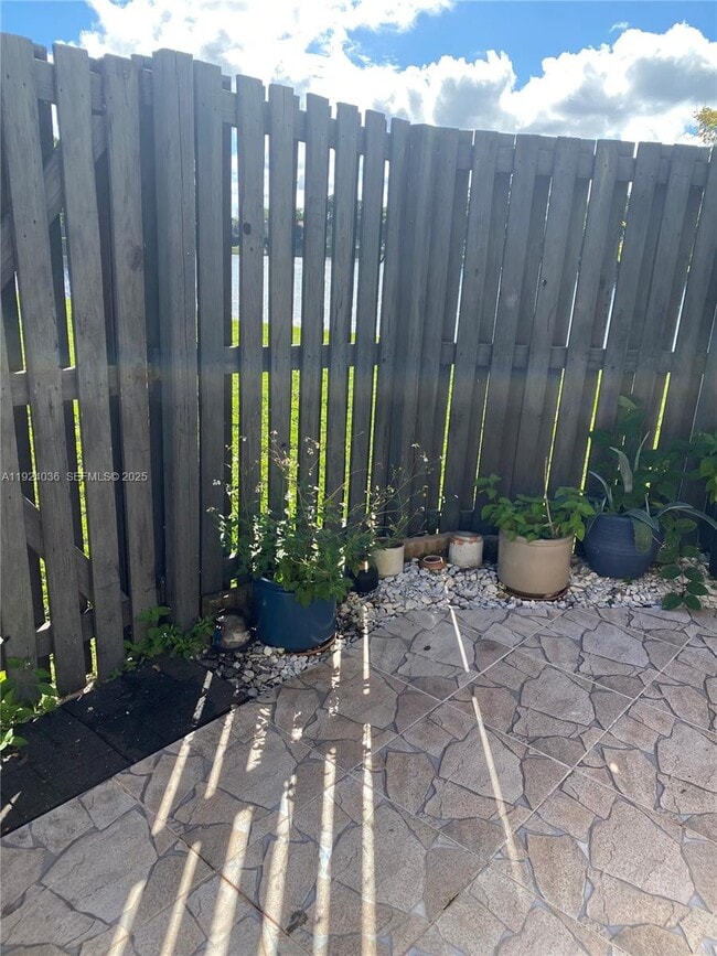 Building Photo - 4841 SW 152nd Ct