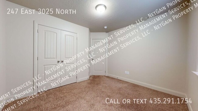 Building Photo - 247 E 3025 N