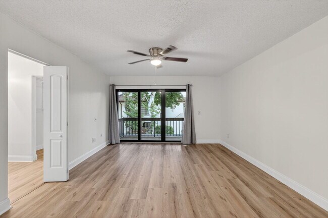 Building Photo - 21682 Cypress Rd