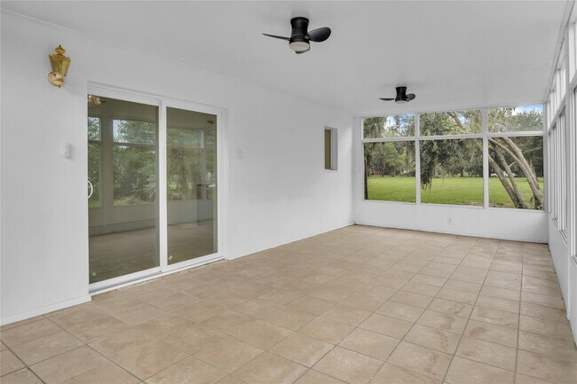 Building Photo - 108 Woodland Rd