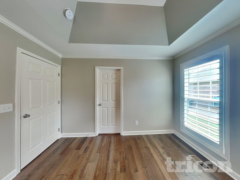 Building Photo - 424 Mya Marie Dr