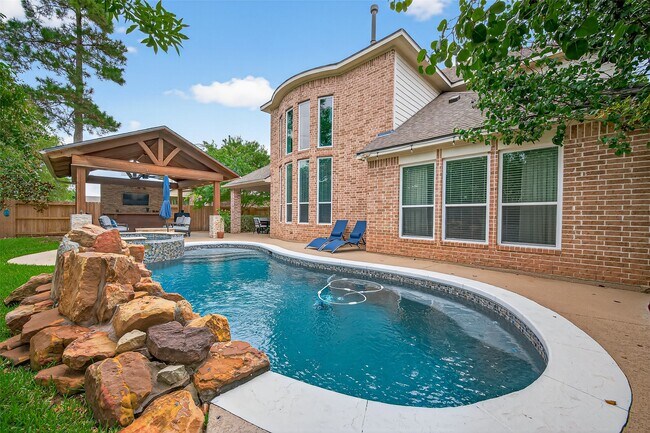 Building Photo - 6854 Adrienne Arbor Dr