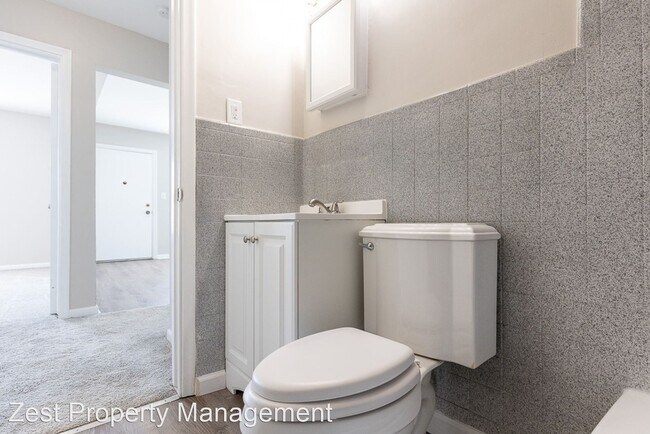 Building Photo - 3 br, 1 bath House - 17605 Stephens Drive