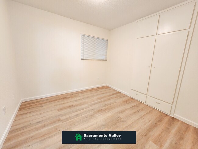 Building Photo - 7692 Rotherton Way