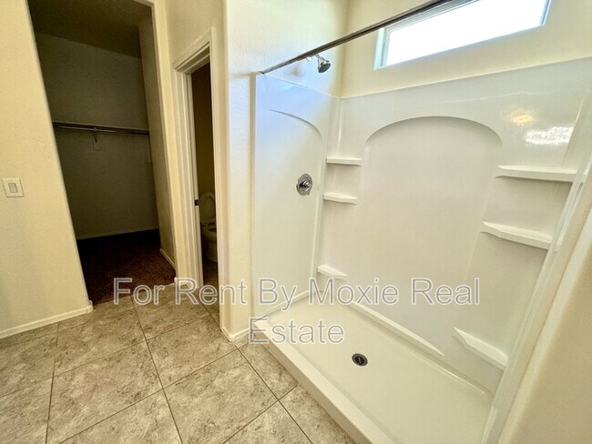 Building Photo - 2421 E San Borja Trail