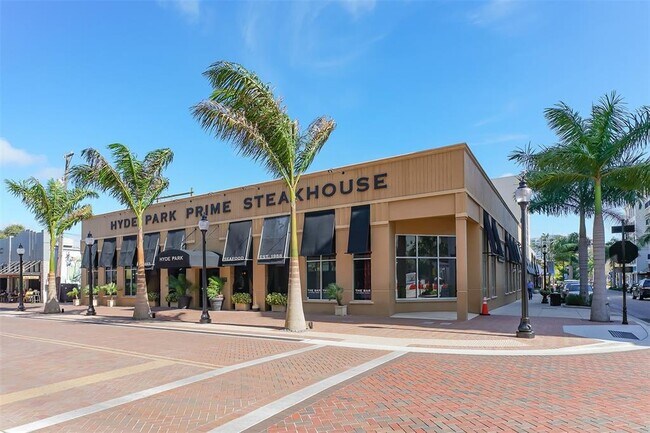 Building Photo - 101 S Gulfstream Ave