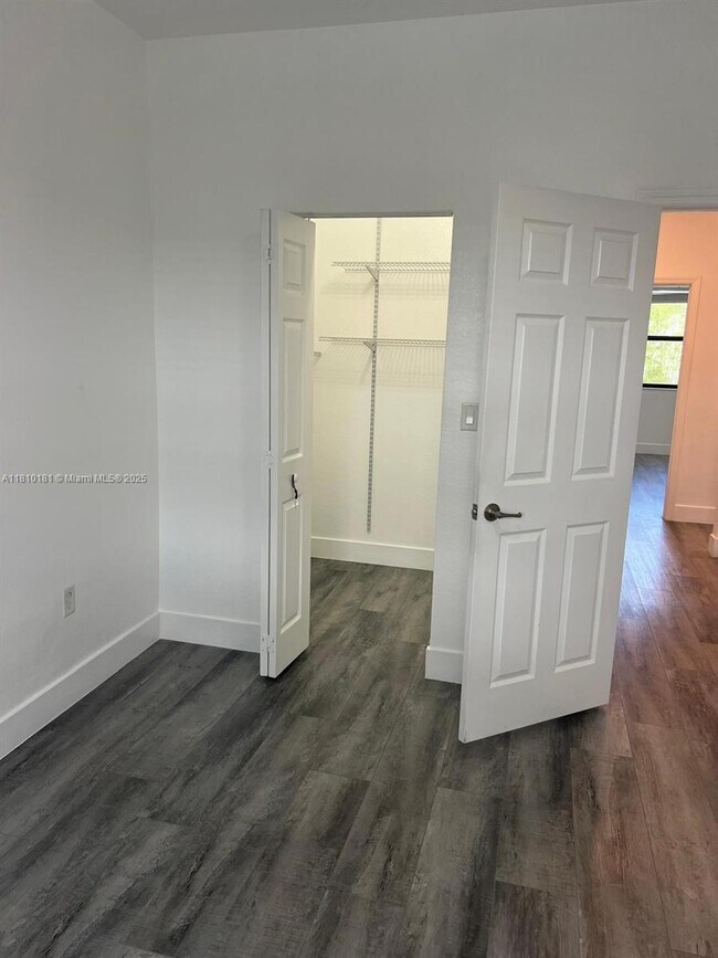 Building Photo - 9212 W 33rd Way