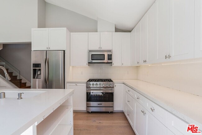 Building Photo - 4911 Patrae St