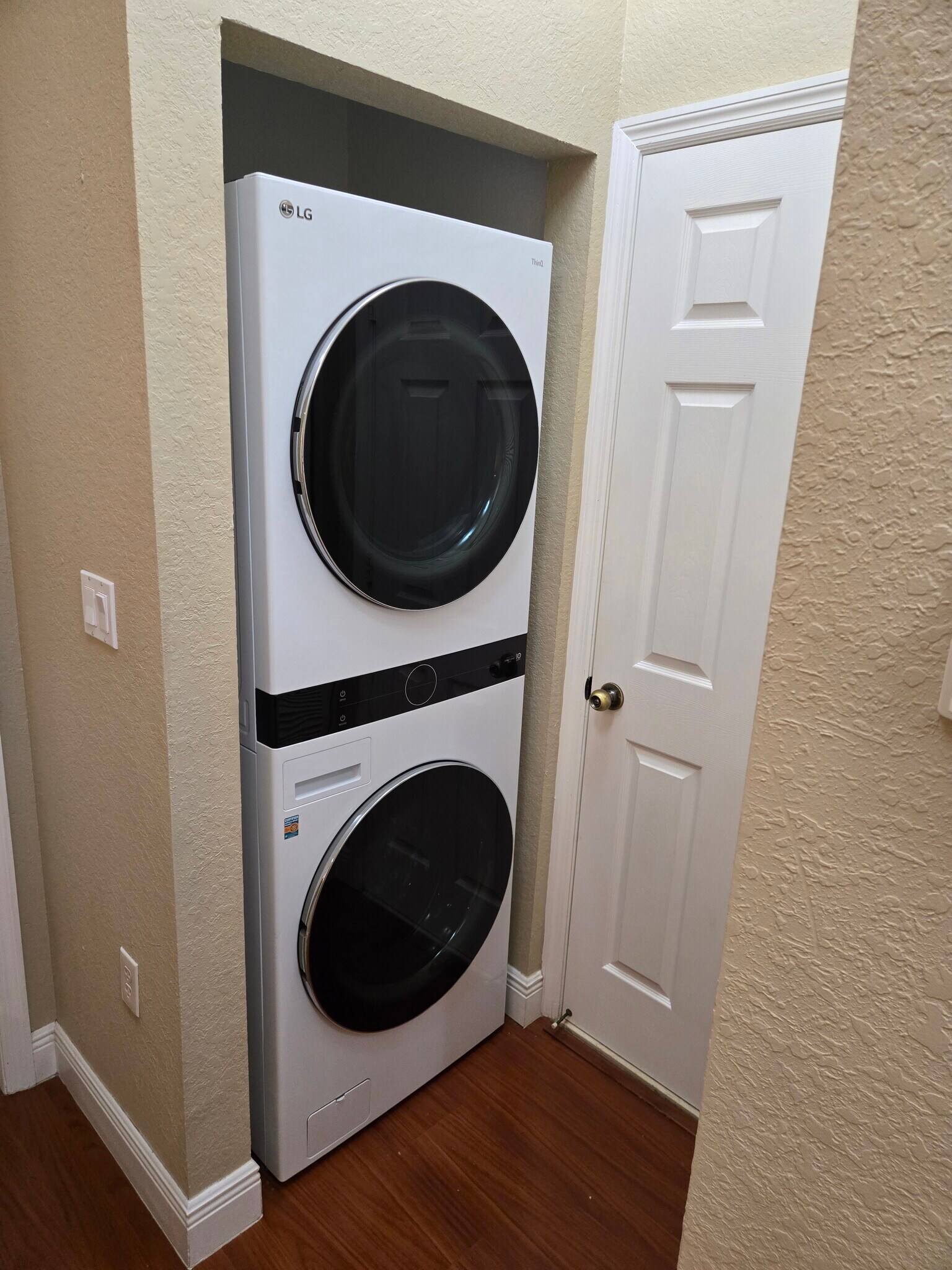 Building Photo - 14522 SW 29th Ter