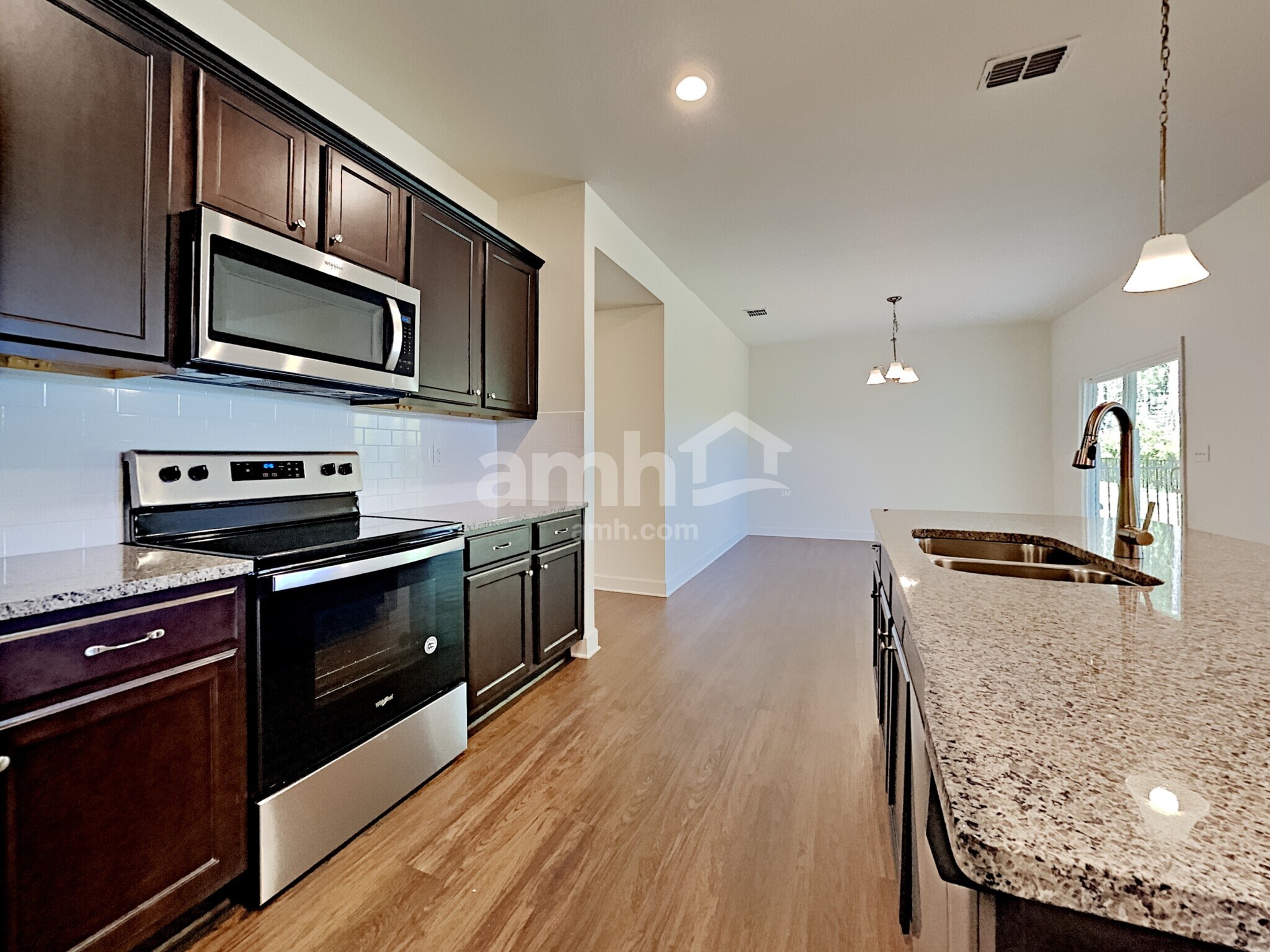 Building Photo - 481 Sandstone Dr
